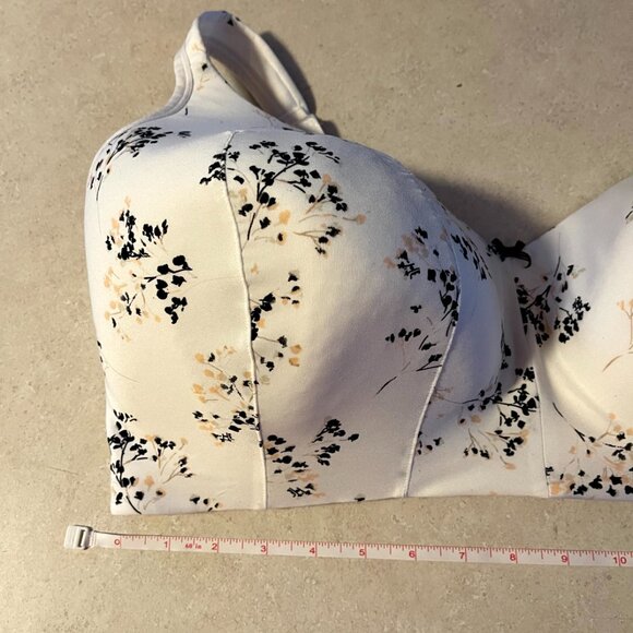 Cacique Women's Bra 44F Lightly Lined Full Coverage No-Wire White Floral - Picture 2 of 9